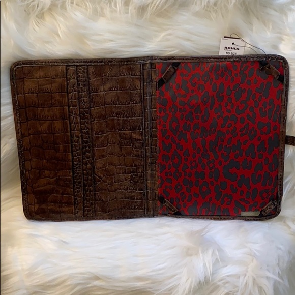 NWT Dana Bachman Snap Tablet Cover - Picture 3 of 8